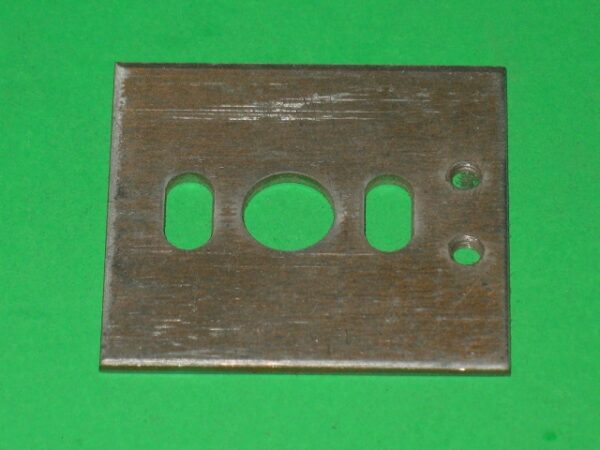 An Adjust Plate with two holes on it.