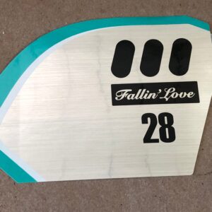 A RIGHT side decal with the word 'fullin love 28' on it.