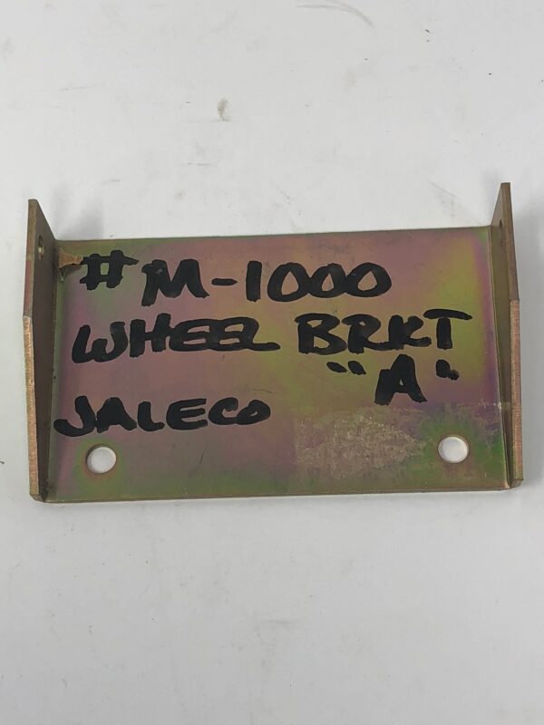 A plate that says Wheel Bracket Cisco Heat.